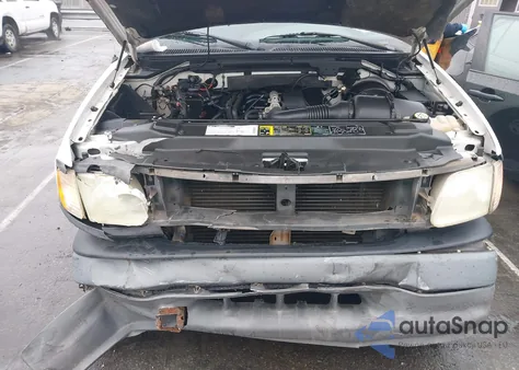 2002 Ford F150 z USA, uszkodzony, nr VIN 1FTRF17242NB86232